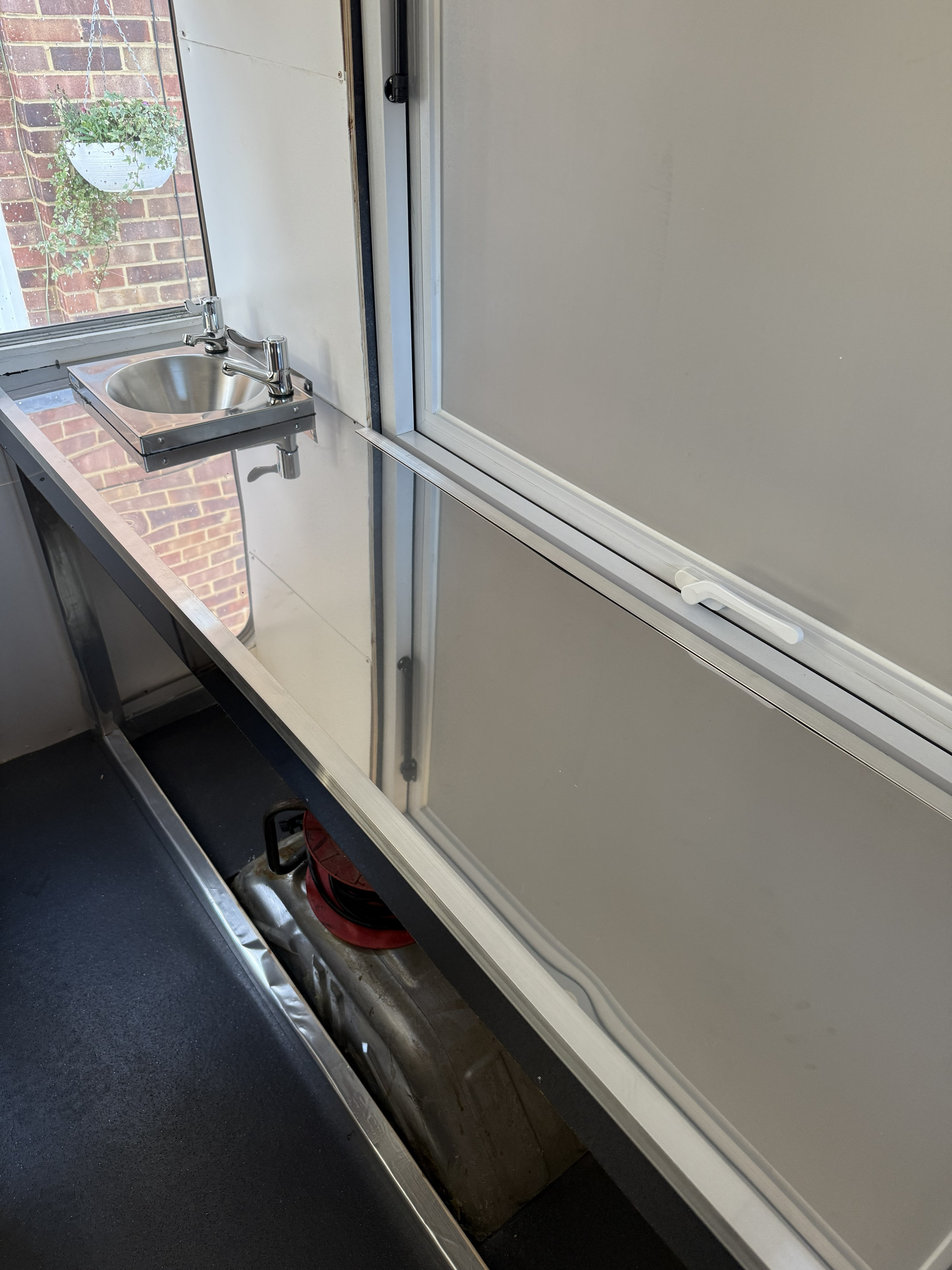 Finished stainless steel worktop section